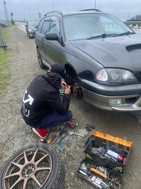 Техпомощь дороге, запуск двс 24 ЧАСА Выезд без выходных прикурить во ...