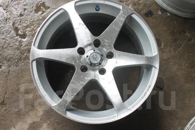 Hokuto Racing. 7.0x17", 5x114.3, ET40, �� 73,1���. ����