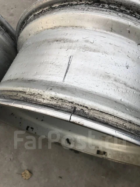 AVS Model T5. 8.0/9.0x18", 5x114.3 ����