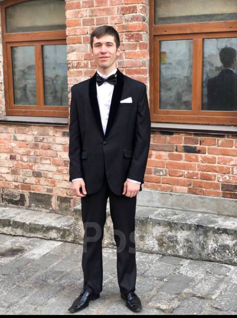 Смокинг мужской костюм напрокат во Владивостоке
