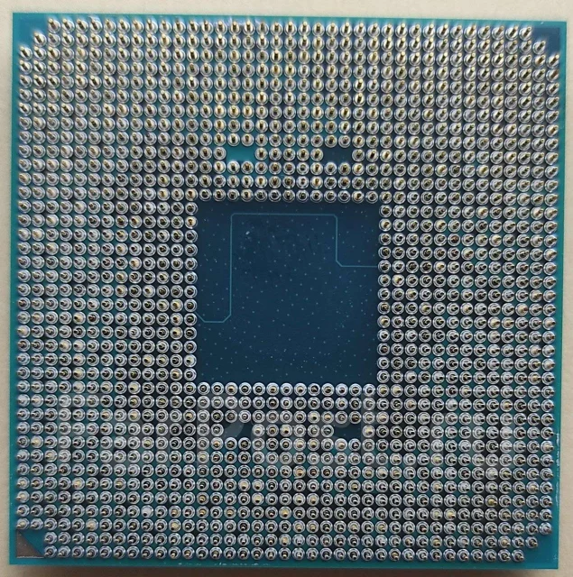 AMD Ryzen 3 2200G ����