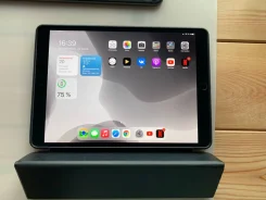 Apple iPad Pro 10.5 ����