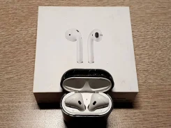 Apple AirPods ����