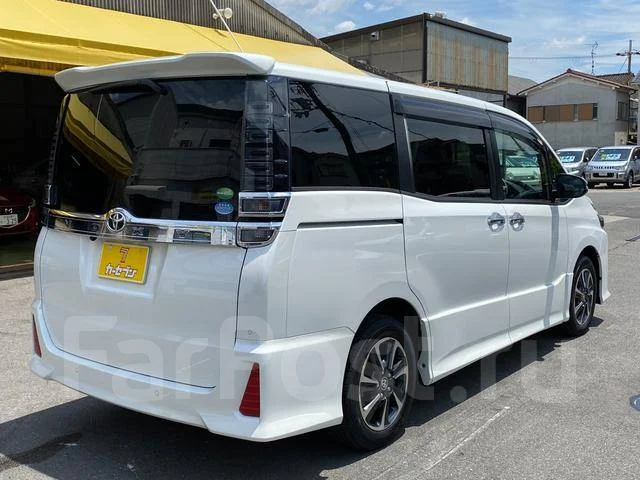 Toyota Voxy. �������, ��������, 2.0 (99��.�.), ������, 16 500����. ��, �/�. ��� ����� �� ������������ ����