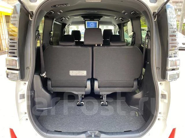 Toyota Voxy. �������, ��������, 2.0 (99��.�.), ������, 16 500����. ��, �/�. ��� ����� �� ������������ ����