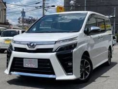 Toyota Voxy. �������, ��������, 2.0 (99��.�.), ������, 16 500����. ��, �/�. ��� ����� �� ������������ ����