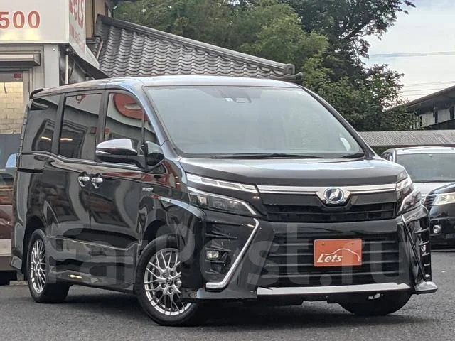 Toyota Voxy. �������, ��������, 1.8 (99��.�.), ������, 20 500����. ��, �/�. ��� ����� �� ������������ ����