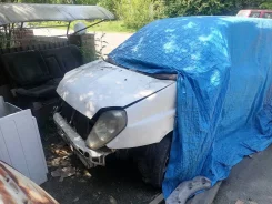 Mitsubishi Mirage Dingo ����