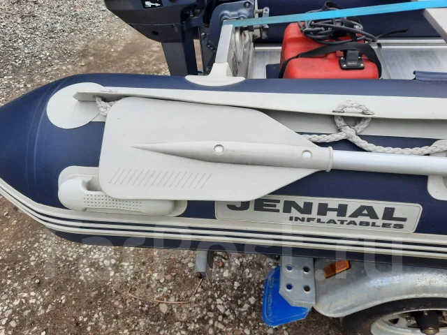 Jenhal Y-330. ����� 3,3��., ��������� ���������, 9,8��.�. ����