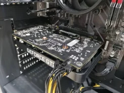GeForce GTX 1650 Super ����