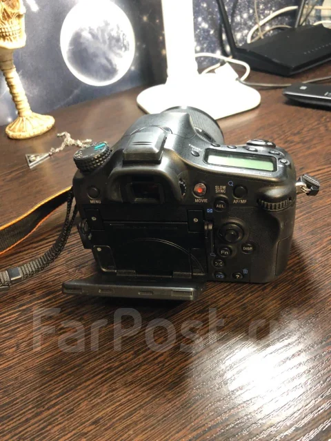 Sony Alpha. 20 � ����� ��, ���: 4� ����