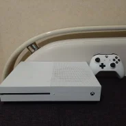 Microsoft Xbox One S ����