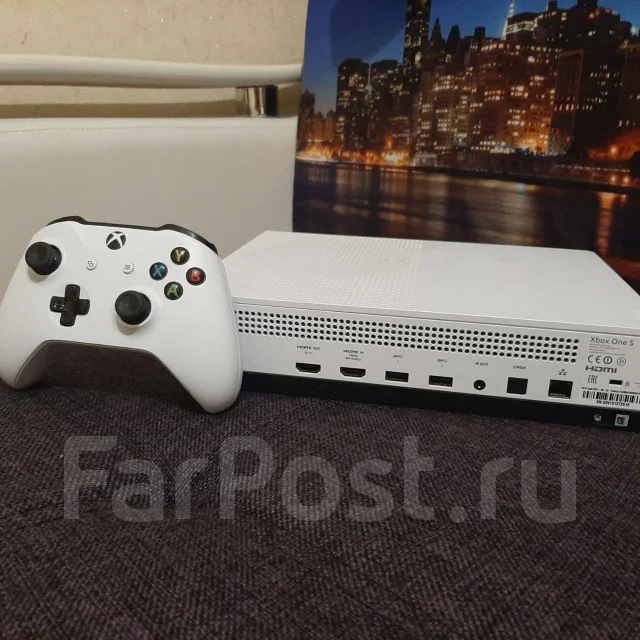 Microsoft Xbox One S ����