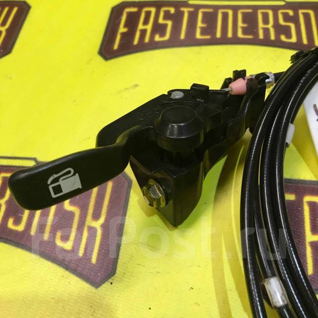 Как поменять тросик лючка бензобака на тойота королла спасио - 80 фото