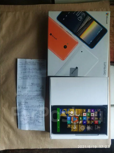 Microsoft Lumia 640. �/�, ������, 4G LTE, Dual-SIM, NFC ����
