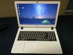 Acer Aspire ES1. 15.6", 2,5����, ��� 4 ��, ���� 500���, WiFi, Bluetooth ����