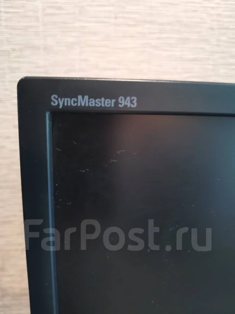 Samsung. 19" ����