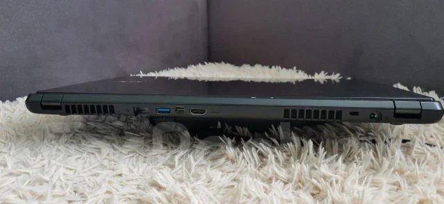 Acer Aspire V5-572G. ��� 8 ��, ���� 500���, WiFi: 1, Bluetooth: 1, ����������� �� 5��. ����