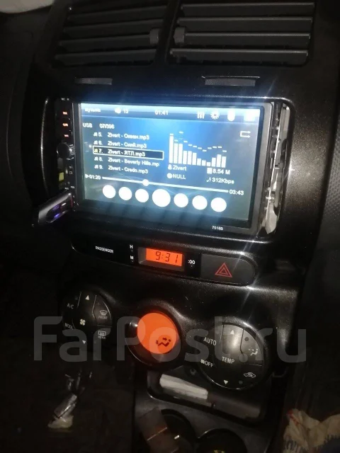 Toyota ist. ��������, ��������, 1.5 (109��.�.), ������, 120 000����. �� ����