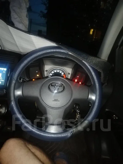 Toyota ist. ��������, ��������, 1.5 (109��.�.), ������, 120 000����. �� ����