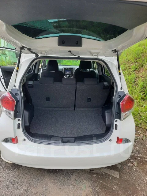 Toyota Ractis. ��������, ��������, 1.3 (99��.�.), ������, 38 124����. �� ����