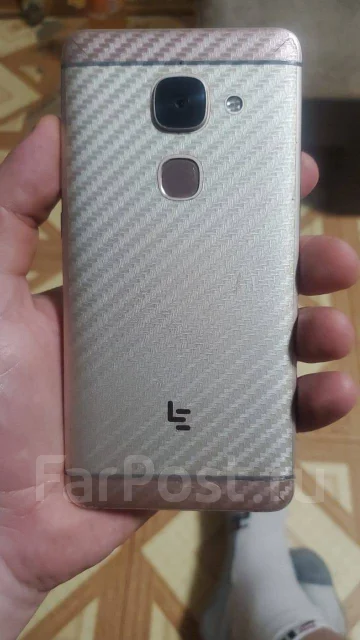LeEco [LeTV] Le Max 2 X820. �/� ����