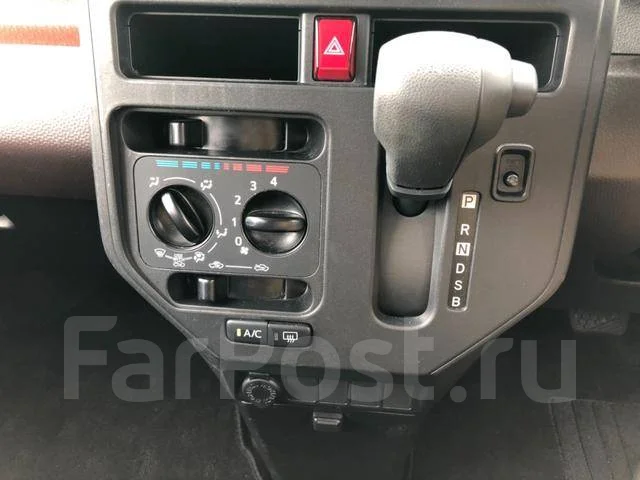 Toyota Tank. ��������, ��������, 1.0 (69��.�.), ������, 8 000����. ��, �/�. ��� ����� �� ������������ ����