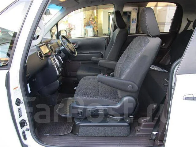 Toyota Spade. ��������, ��������, 1.5 (109��.�.), ������, 6 000����. ��, �/�. ��� ����� �� ������������ ����