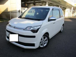 Toyota Spade. ��������, ��������, 1.5 (109��.�.), ������, 6 000����. ��, �/�. ��� ����� �� ������������ ����