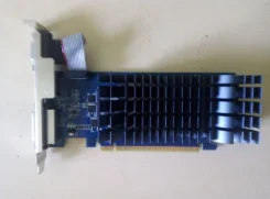 GeForce 210 ����