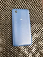 ZTE Blade L8. �/�, ����� ����