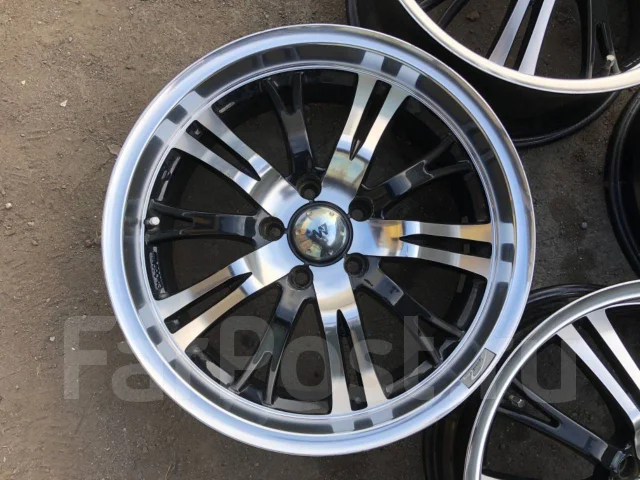 Spirit Racing. 7.5x18", 5x114.3, ET45, �� 73,1���. ����