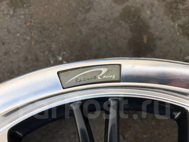 Spirit Racing. 7.5x18", 5x114.3, ET45, �� 73,1���. ����