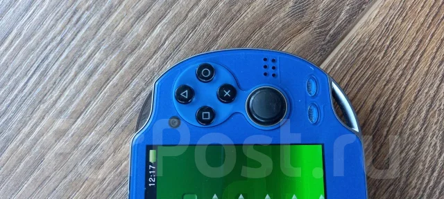 Sony PlayStation Vita ����