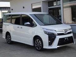 Toyota Voxy. �������, ��������, 1.8 (99��.�.), ������, �/�. ��� ����� �� ������������ ����