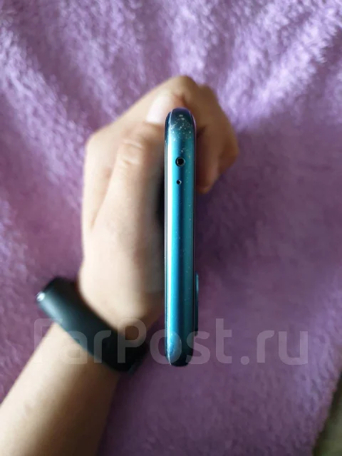 Honor 10. �/�, ���������, �������, �����, 4G LTE, NFC ����