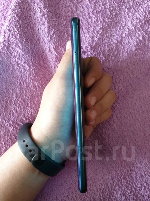 Honor 10. �/�, ���������, �������, �����, 4G LTE, NFC ����