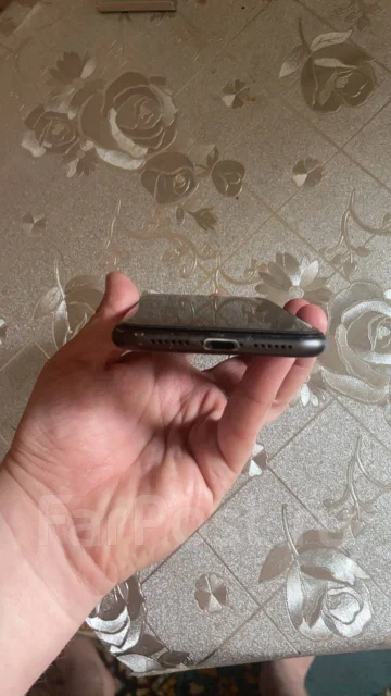 Apple iPhone 11. �/�, ������, Dual-SIM ����