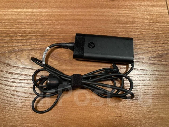 HP Pavilion Gaming 15. 15.6", 2,3����, ��� 4 ��, ���� 1 025���, WiFi: 1, Bluetooth: 1 ����