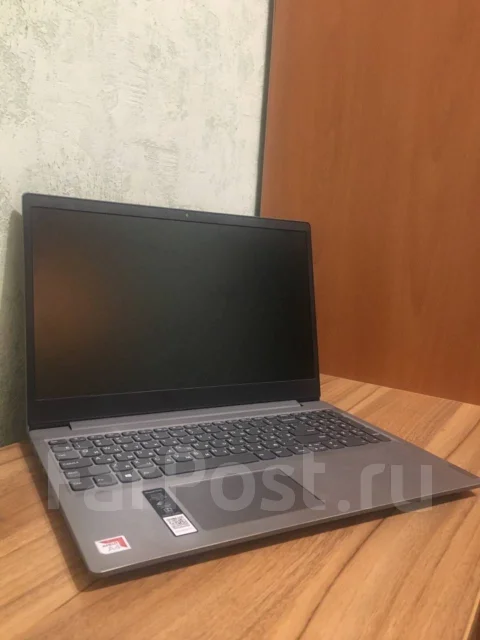 Lenovo Ideapad S145. 15.6", 2,3����, ��� 4 ��, ���� 117���, WiFi: 1, Bluetooth: 1 ����