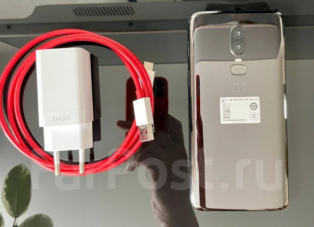 OnePlus 6. �/�, ������ ����