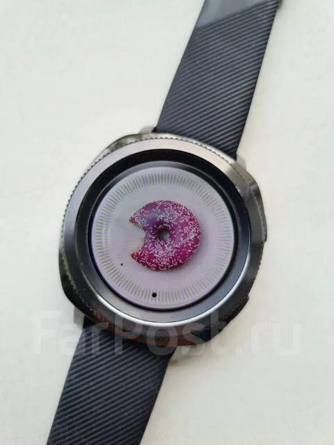 Samsung Gear Sport ����