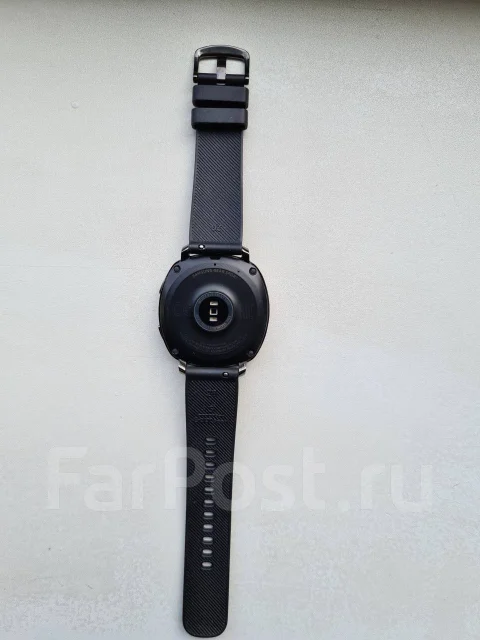 Samsung Gear Sport ����