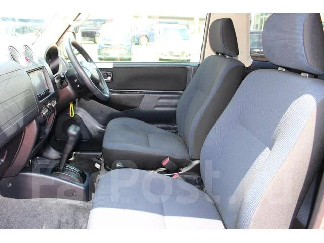 Nissan Kix. �������, 4wd, 0.7 (64��.�.), ������, 37 000����. ��, �/�. ��� ����� �� ������������ ����