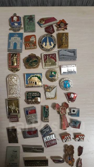 Значки - Значки и медали во Владивостоке