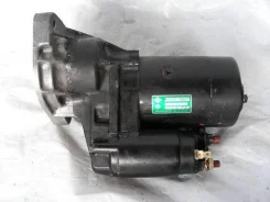 ������� Nissan Avenir [2330054A01] 2330054A01 ����