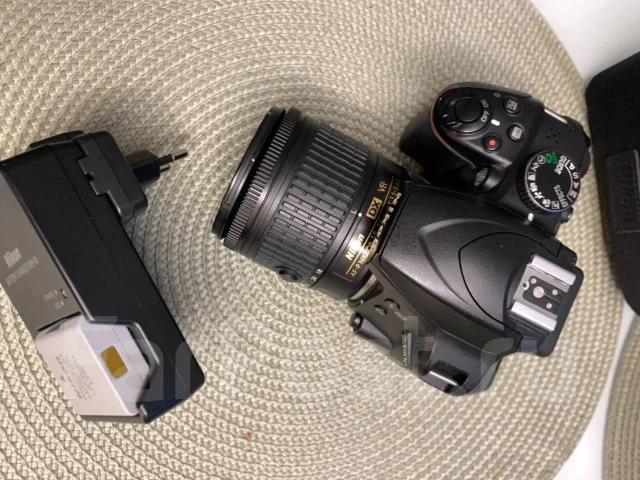Nikon D3400 ����