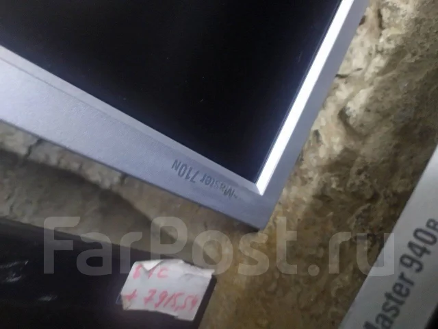Samsung. 19" ����