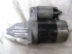 ������� Nissan AD [23300M8202] 23300M8202 ����