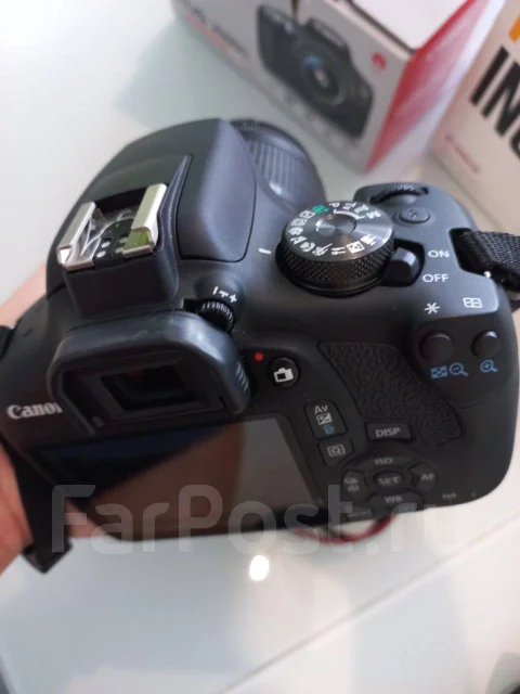 Canon EOS 2000D Kit. 20 � ����� ��, ���: 14� � ����� ����